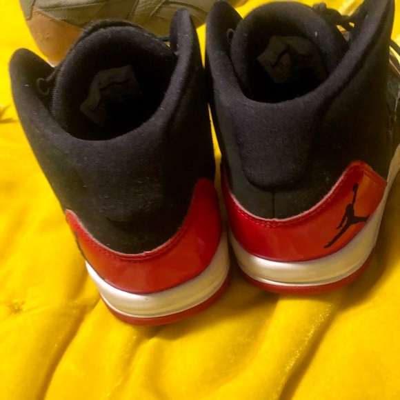 Size 3y Jordan’s - Picture 2 of 5